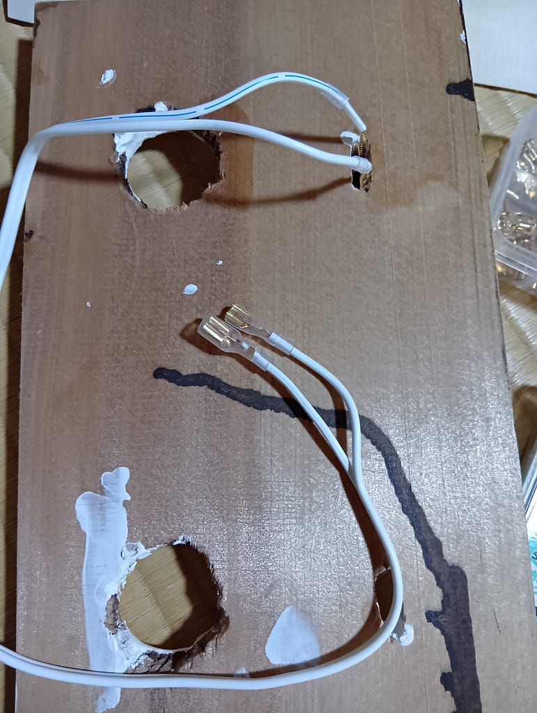ドックスピーカー内部配線